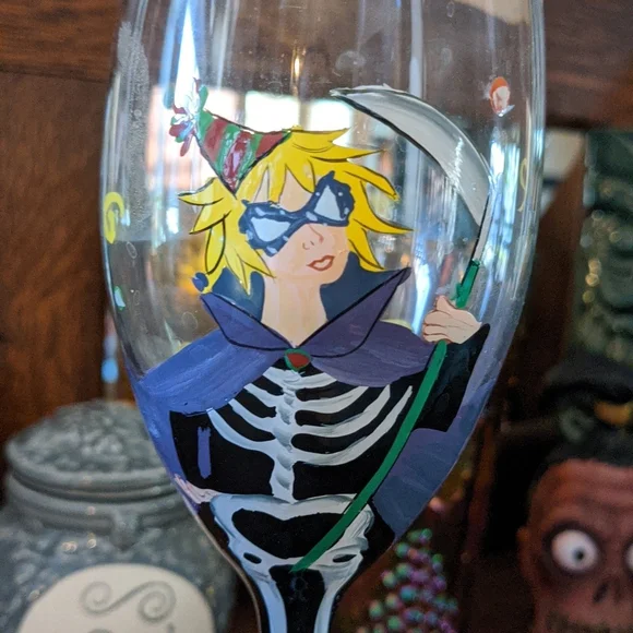 Hand painted Skeleton Last Wine Glass - Picture 2 of 4